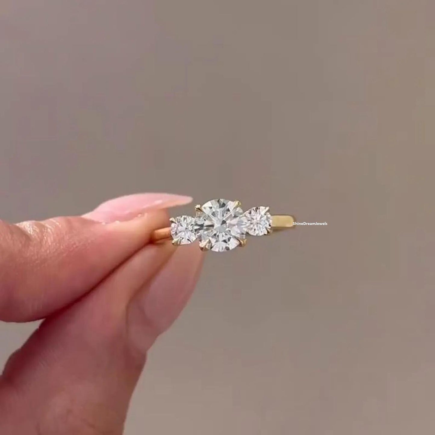 1.50 ct Anillo de Compromiso Catedral Tulipán Tres Piedras Corte Redondo