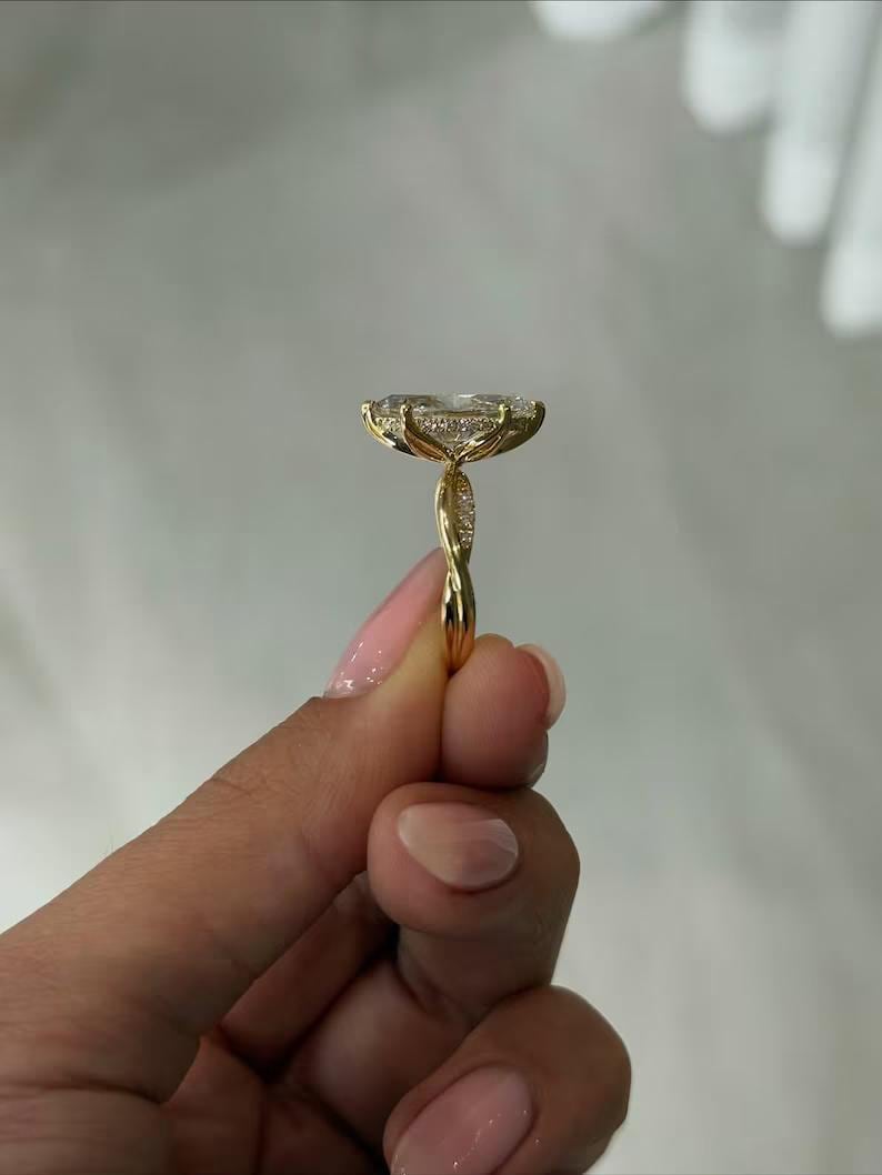 3 ct Anillo de Compromiso Corte Marquise con Banda Pavé