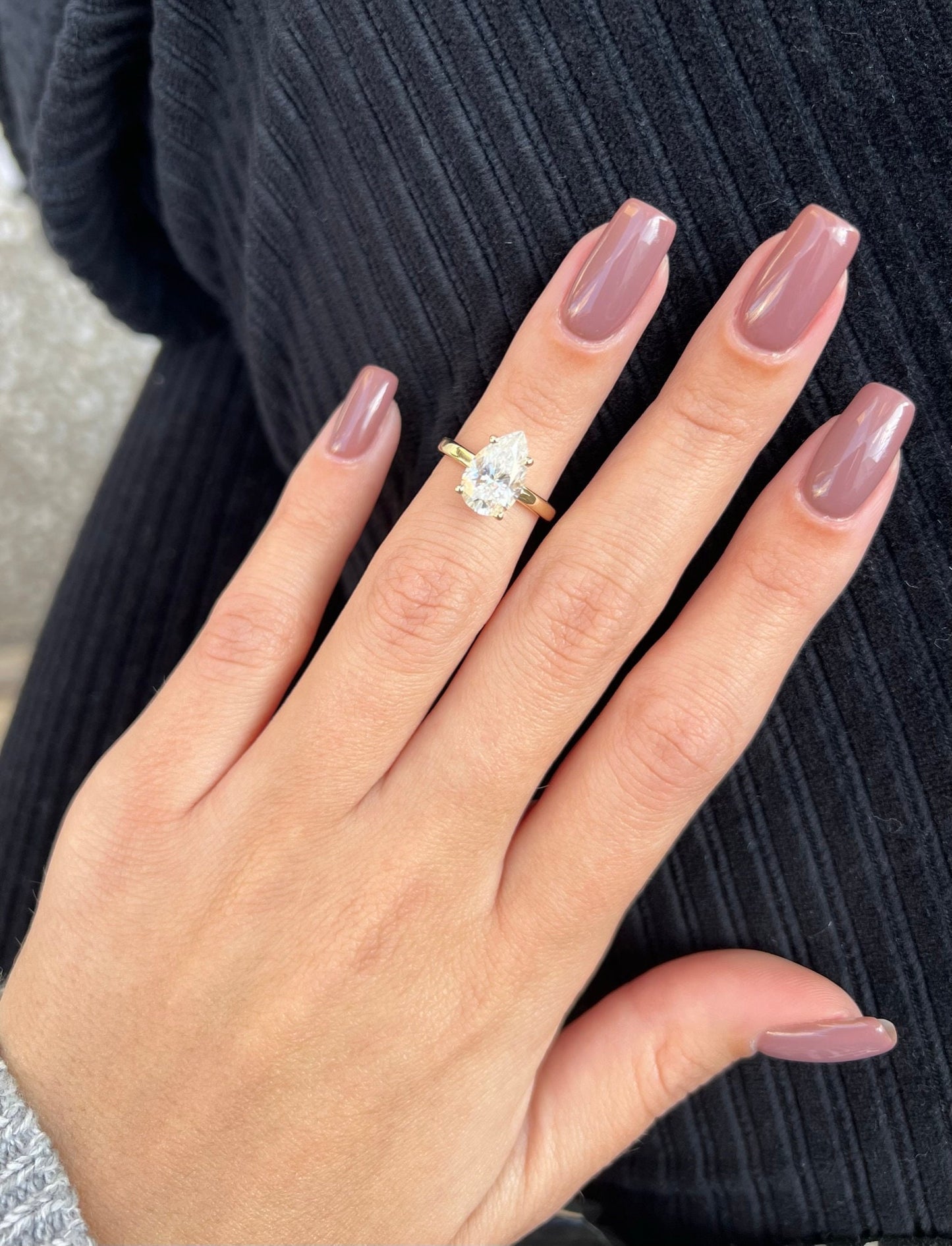 2 ct Anillo de Compromiso Solitario Corte Pera con Diamante Lab-Grown