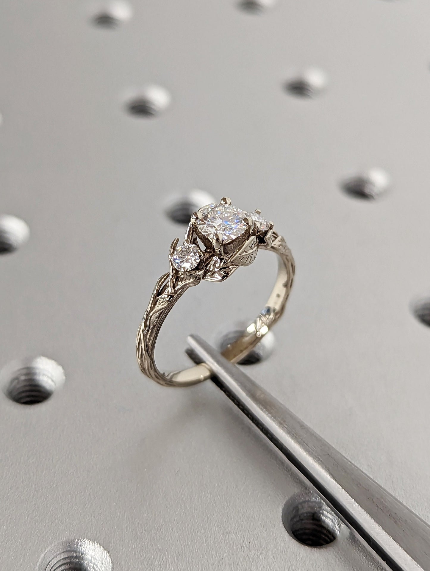 Violeta — Anillo de Compromiso Diamante de Laboratorio 0.50 ct Oro 14K