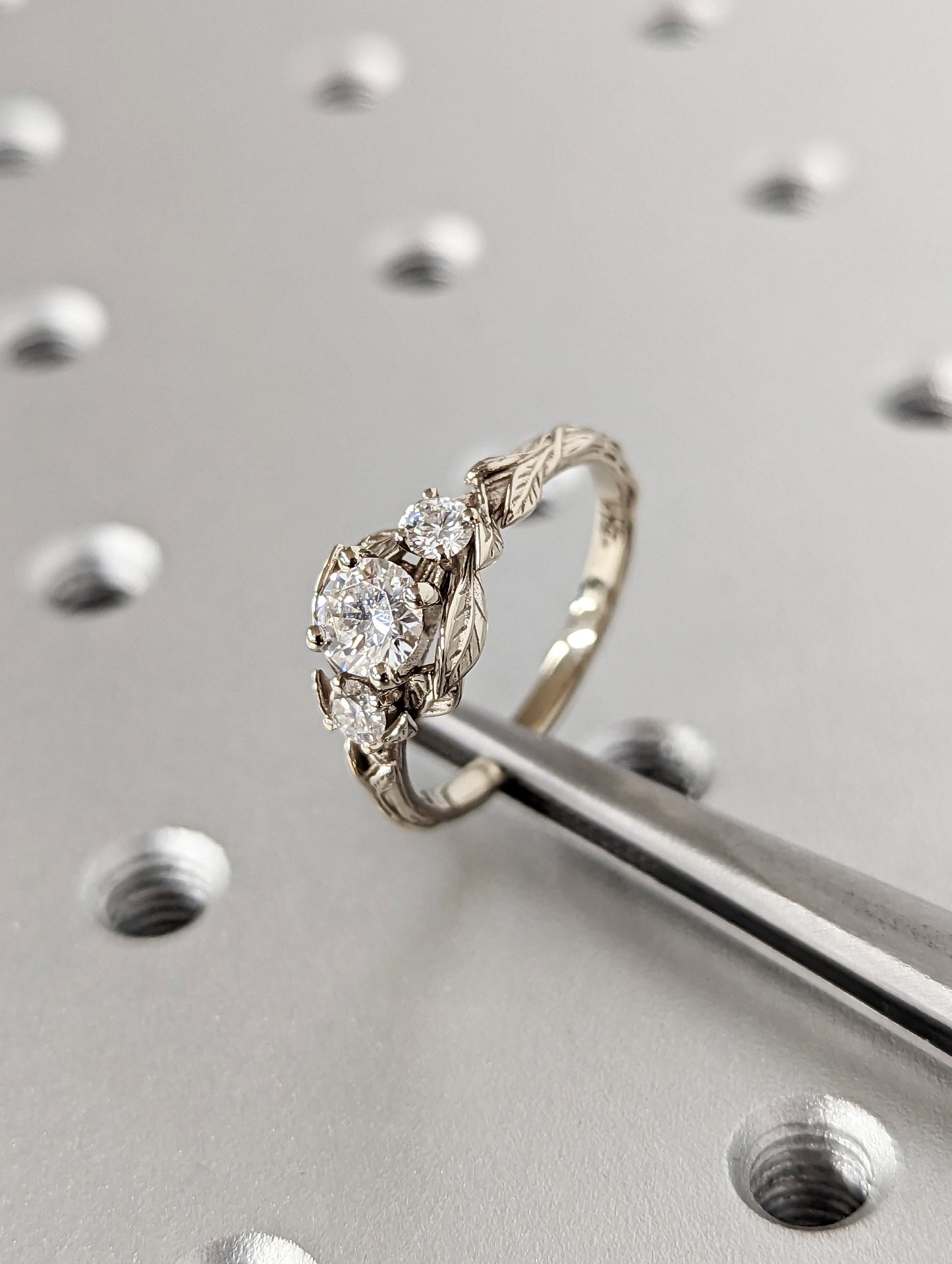 Violeta — Anillo de Compromiso Diamante de Laboratorio 0.50 ct Oro 14K