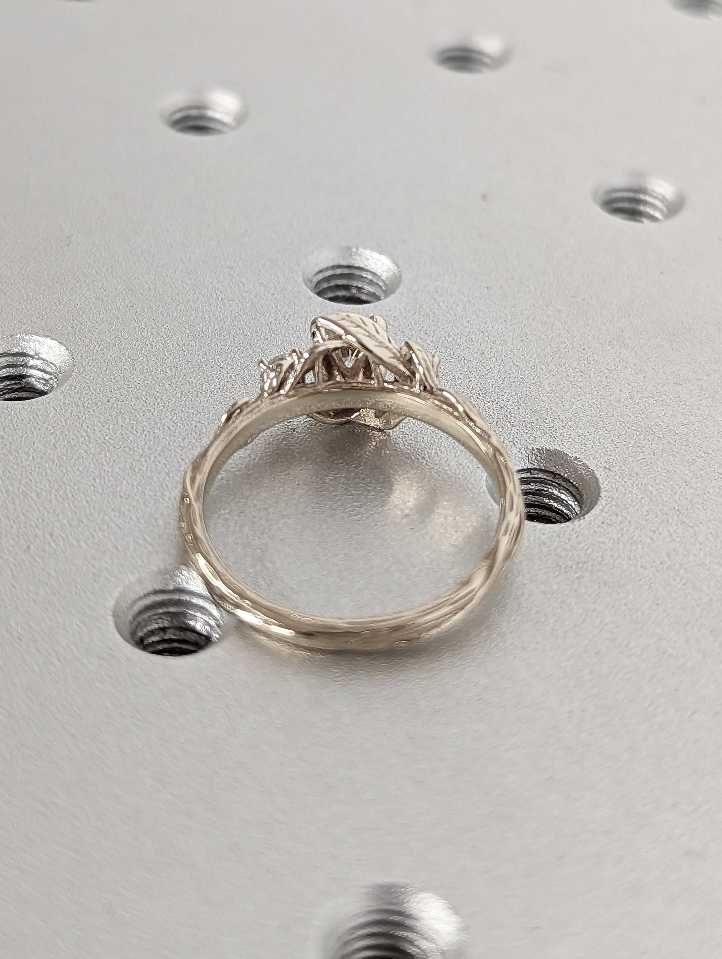 Violeta — Anillo de Compromiso Diamante de Laboratorio 0.50 ct Oro 14K