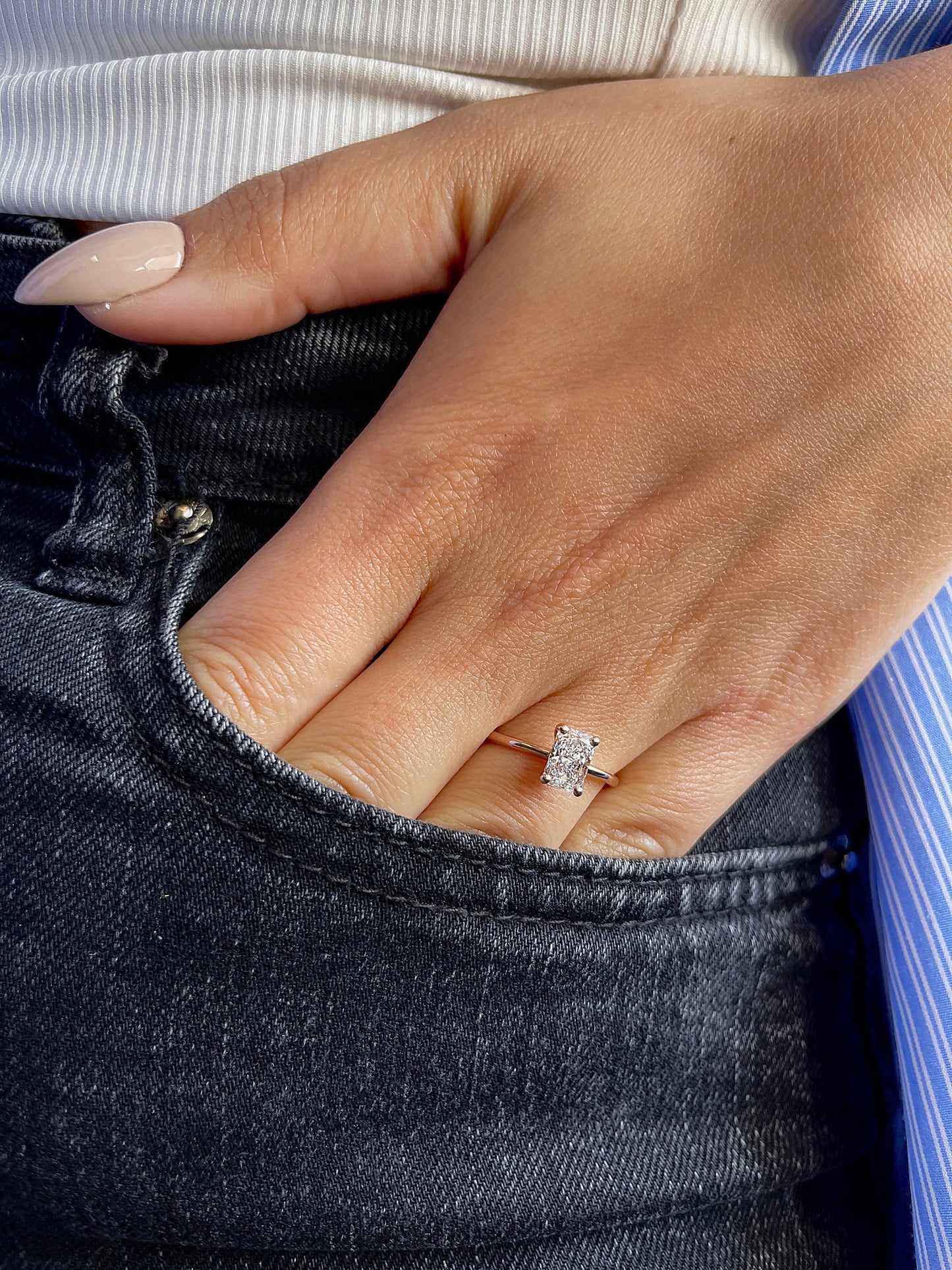 1 ct Anillo de Compromiso Solitario Corte Radiante