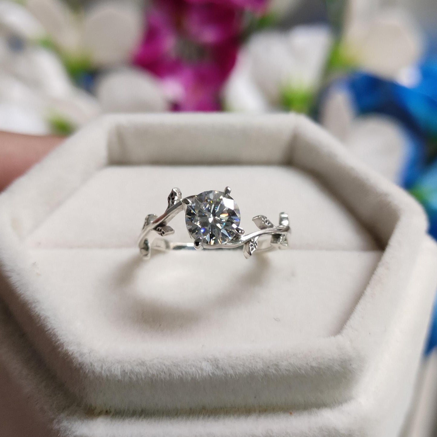 Liana — Anillo de Compromiso Diamante de Laboratorio 1 ct Oro 14K
