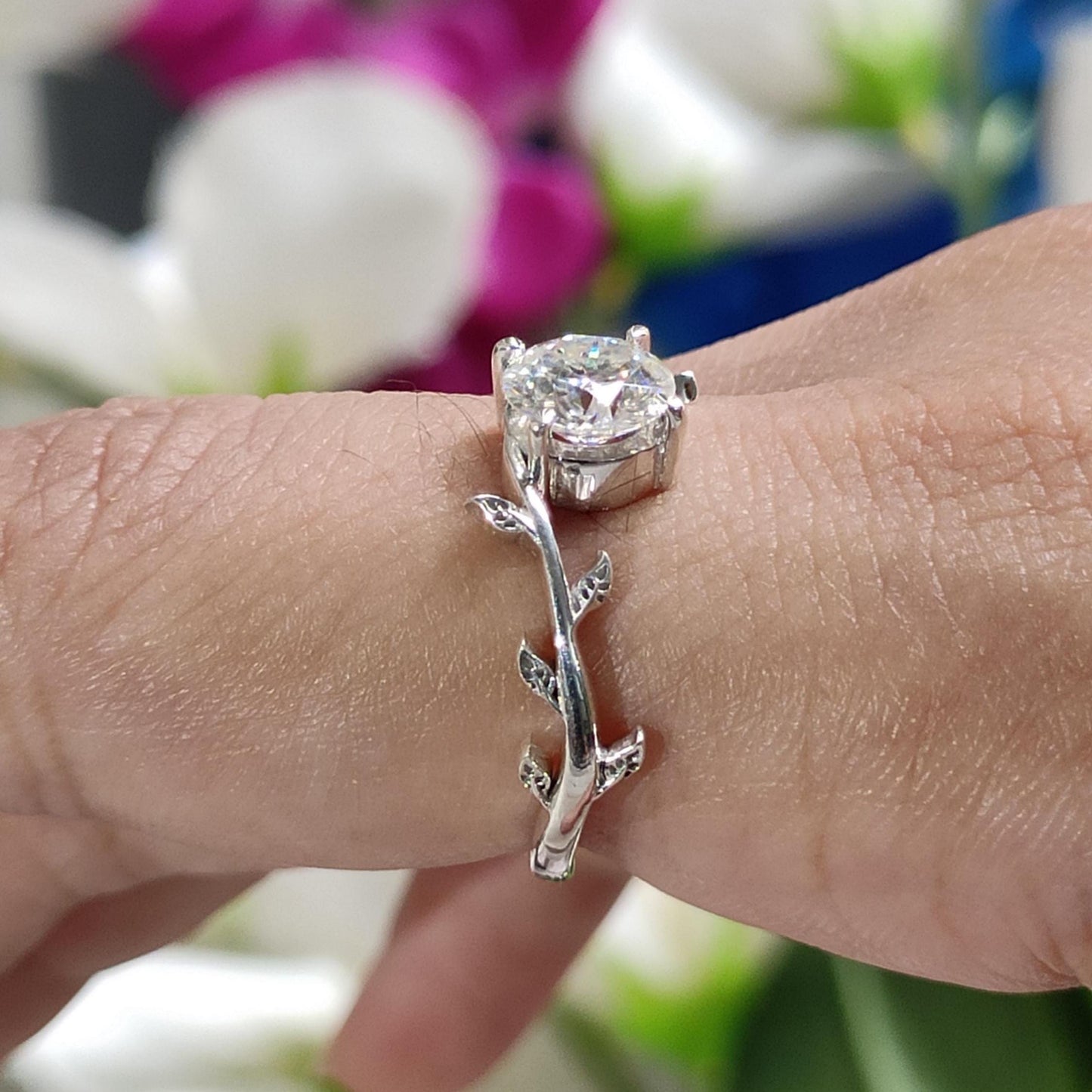 Liana — Anillo de Compromiso Diamante de Laboratorio 1 ct Oro 14K