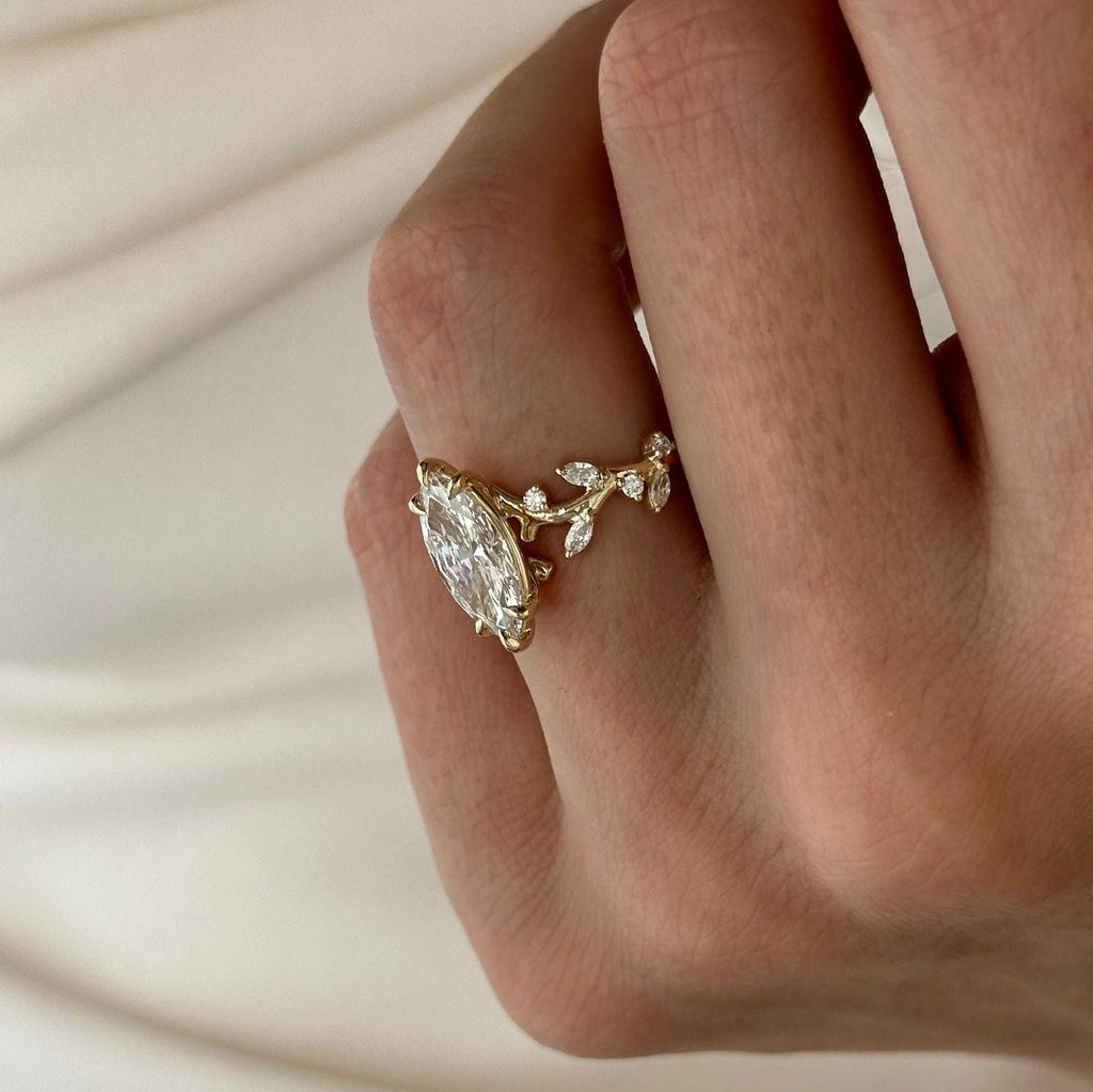 Trinity Anillo de Compromiso Inspirado en la Naturaleza Diamante lab Corte Marquise 2 Quilates