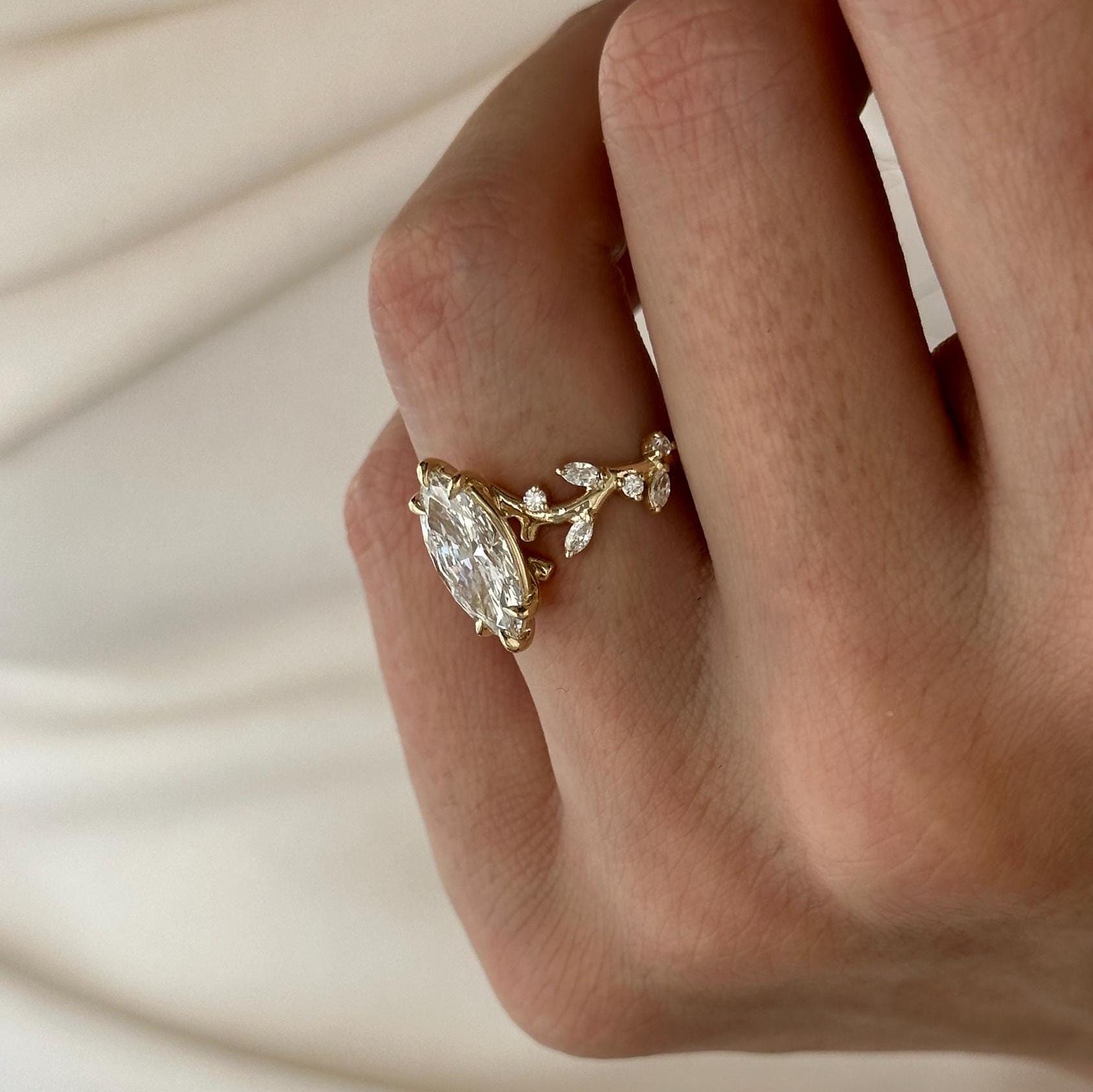 Trinity Anillo de Compromiso Inspirado en la Naturaleza Diamante lab Corte Marquise 2 Quilates