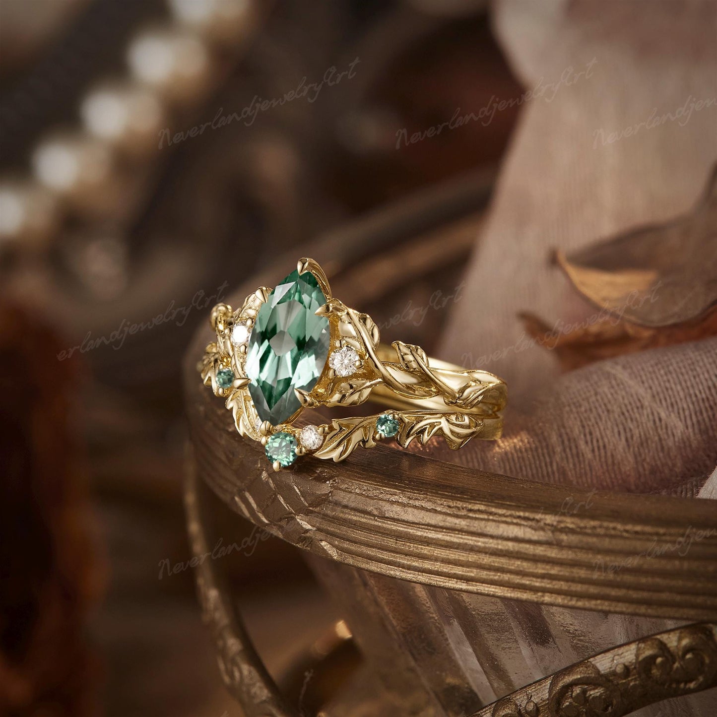 Azalea — Set Nupcial Diamante de Laboratorio Verde Marquise 1 ct Oro 14K