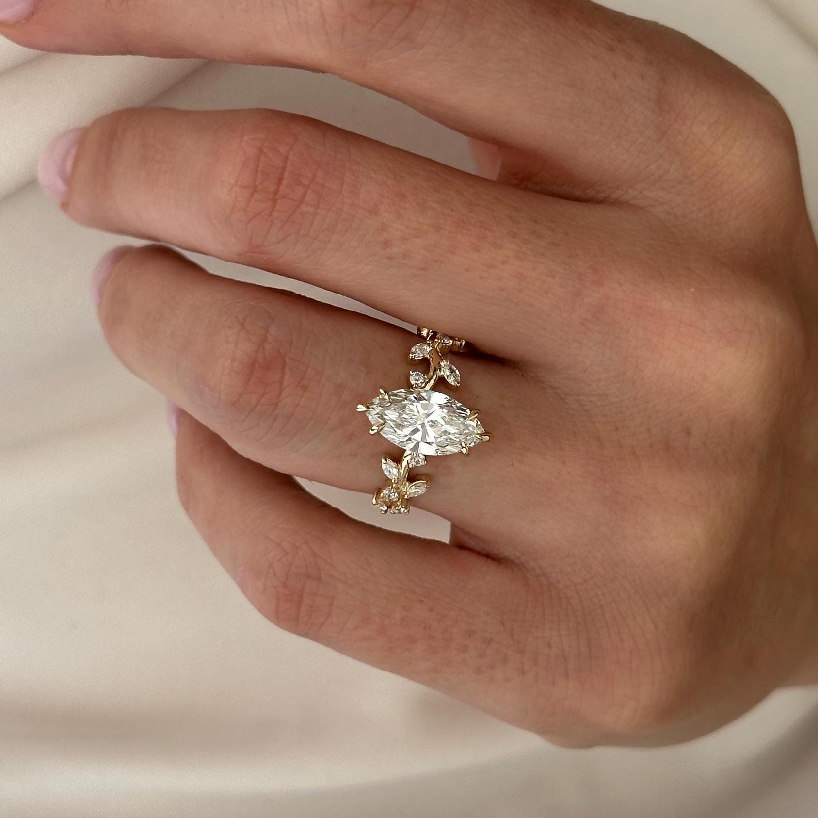 Trinity Anillo de Compromiso Inspirado en la Naturaleza Diamante lab Corte Marquise 2 Quilates