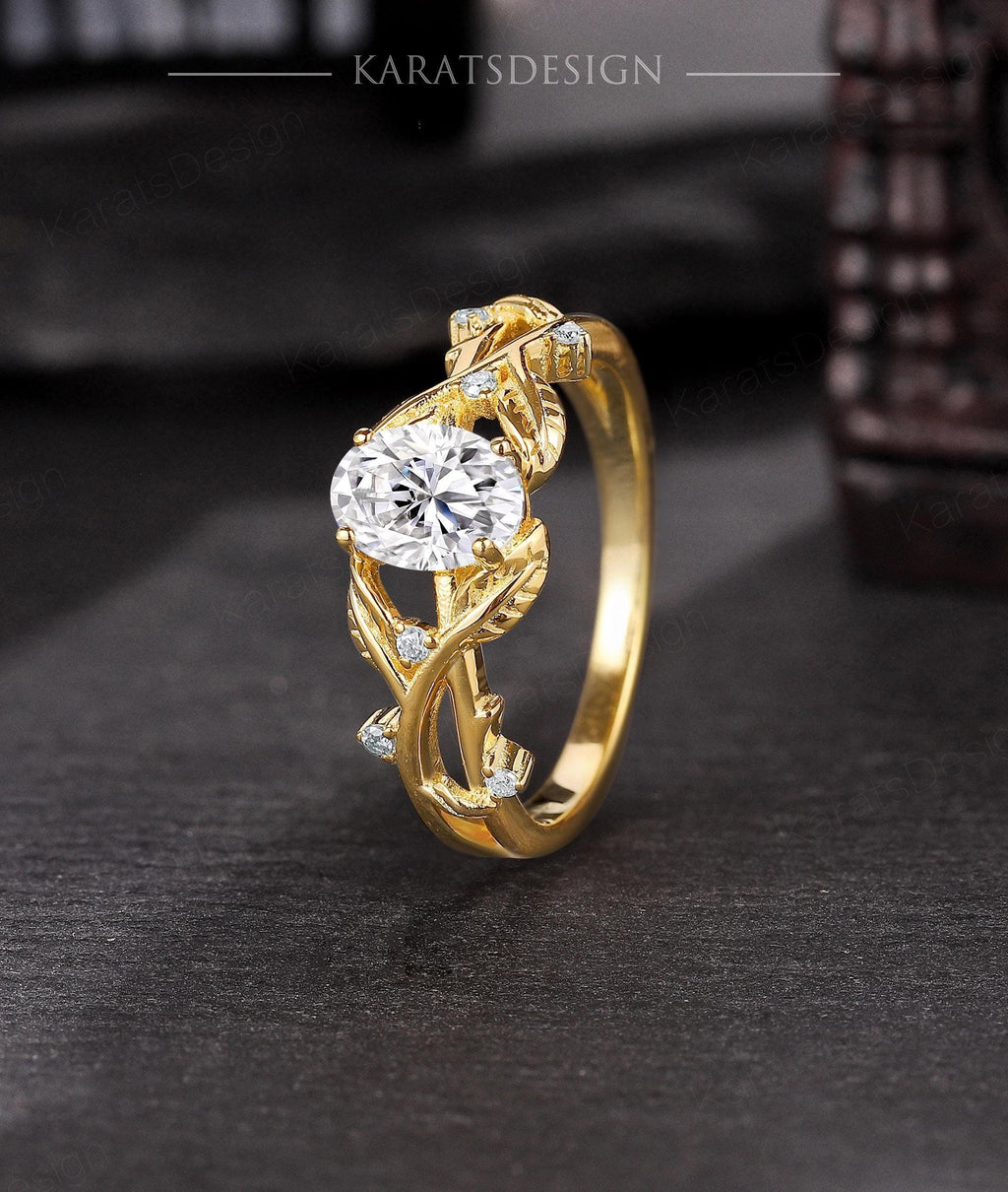Nymeria Anillo de Ramas Vintage Diseño de Vides con Diamante lab Oval  1 Quilate