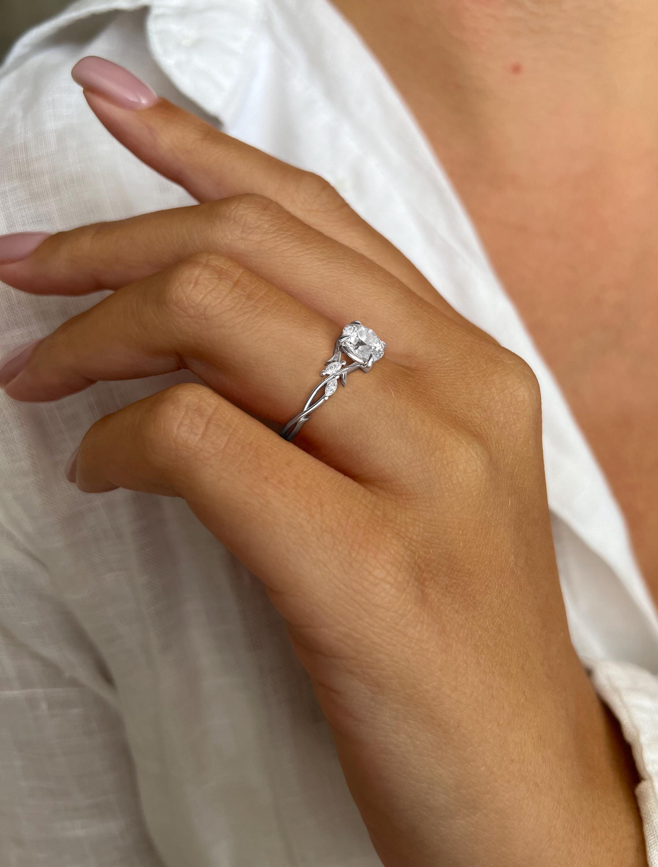 Ophelia Anillo Vintage Diamante de Laboratorio de 1 Quilate Inspirado en la Naturaleza