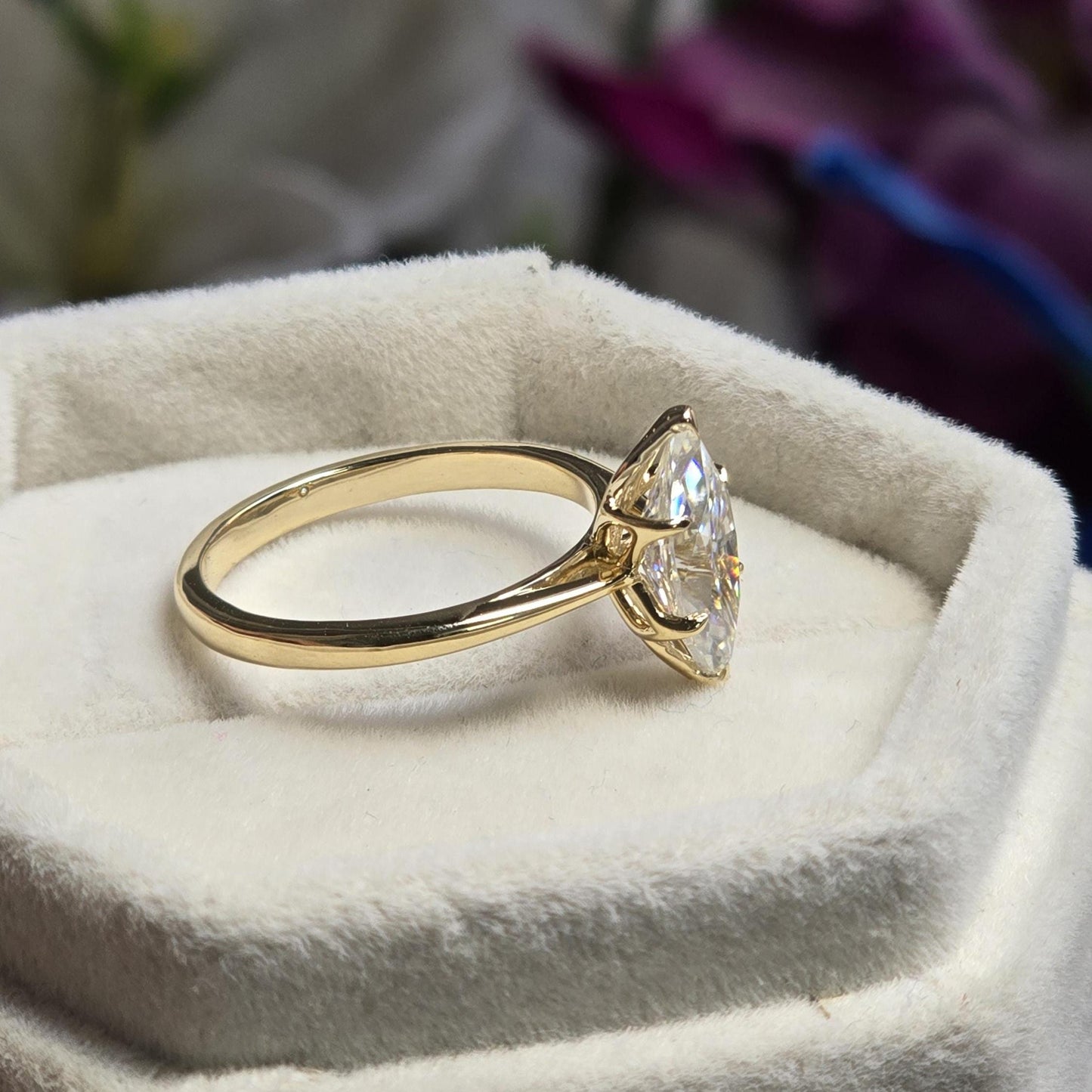 2 ct Anillo de Compromiso Tulipán Floral con Diamante Marquise Lab-Grown