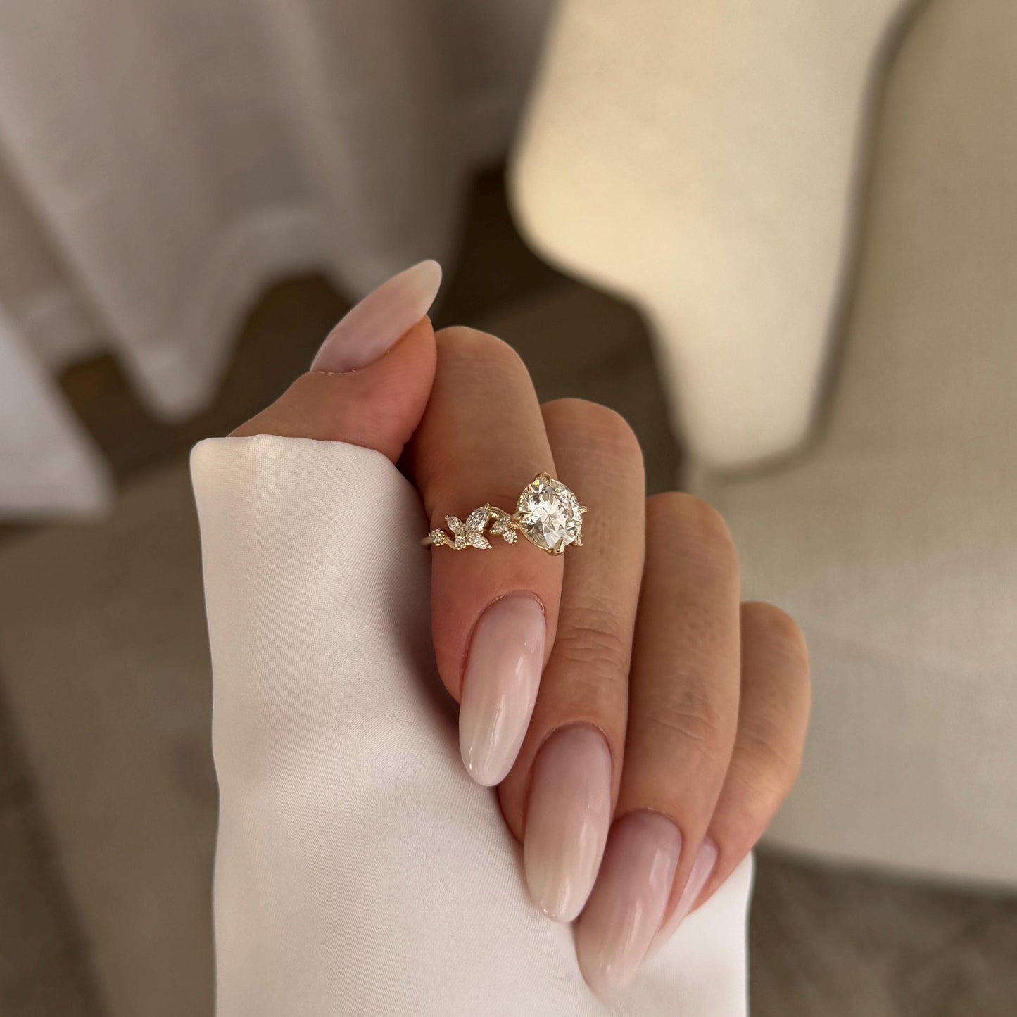 Jazmín — Anillo de Compromiso Diamante de Laboratorio 2 ct Oro 14K