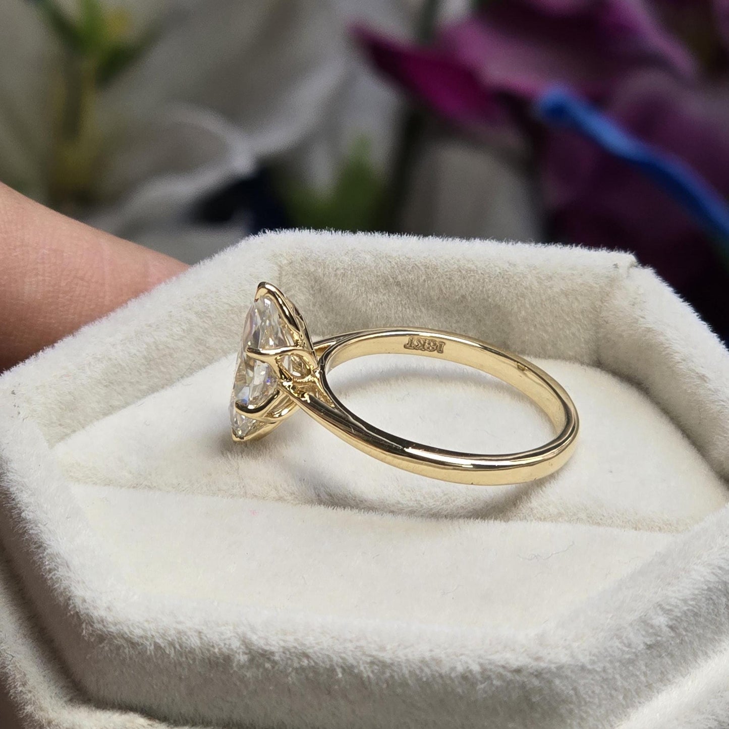 2 ct Anillo de Compromiso Tulipán Floral con Diamante Marquise Lab-Grown