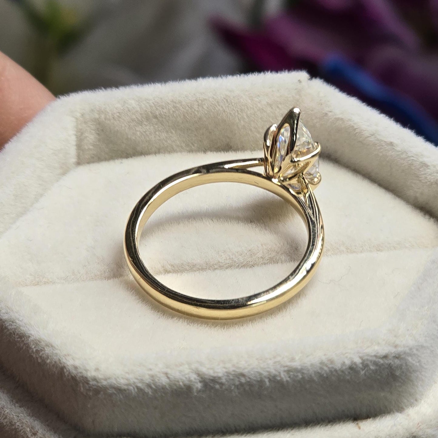 2 ct Anillo de Compromiso Tulipán Floral con Diamante Marquise Lab-Grown