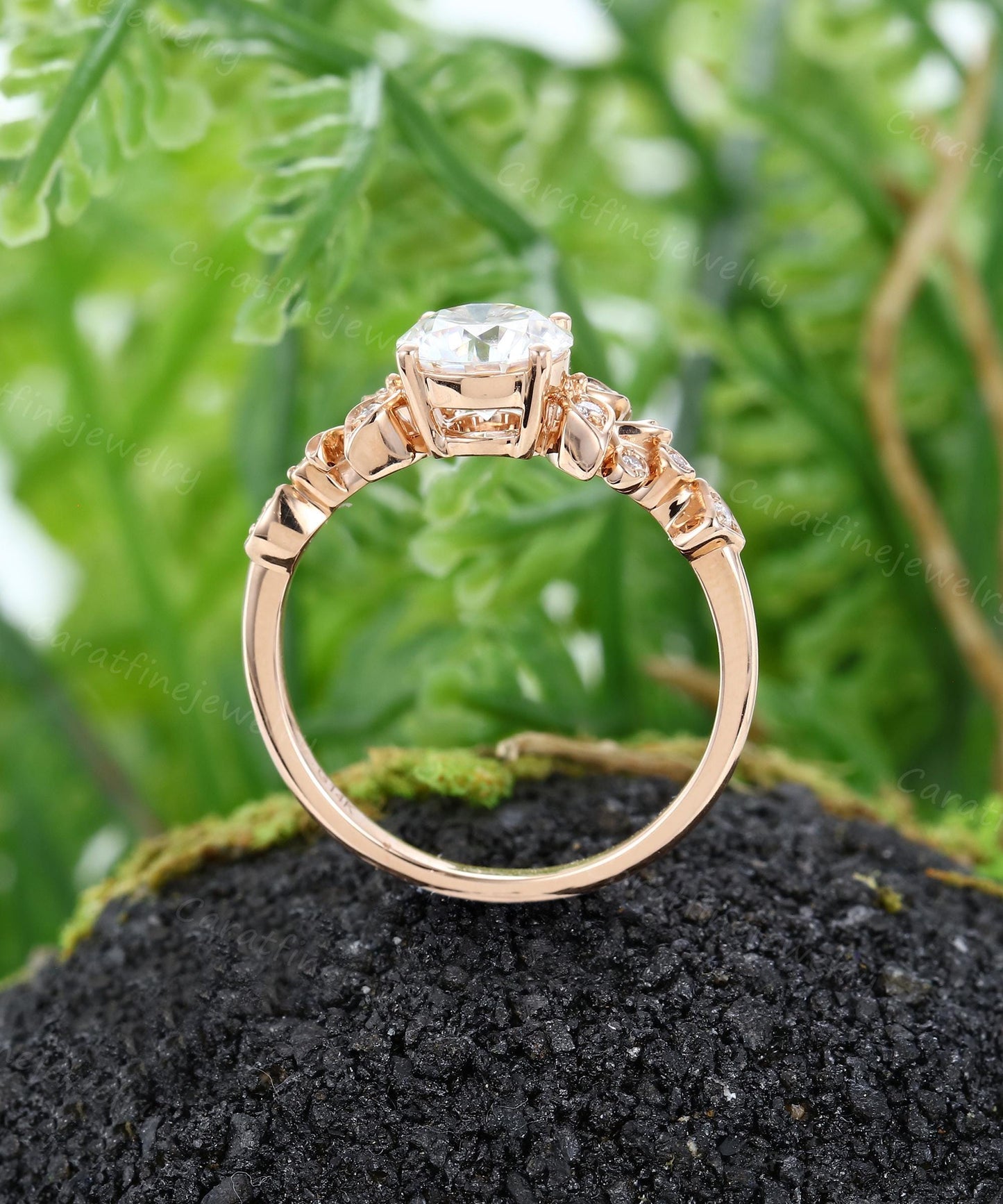 Magnolia — Anillo de Compromiso Diamante de Laboratorio 1 ct Oro 14K