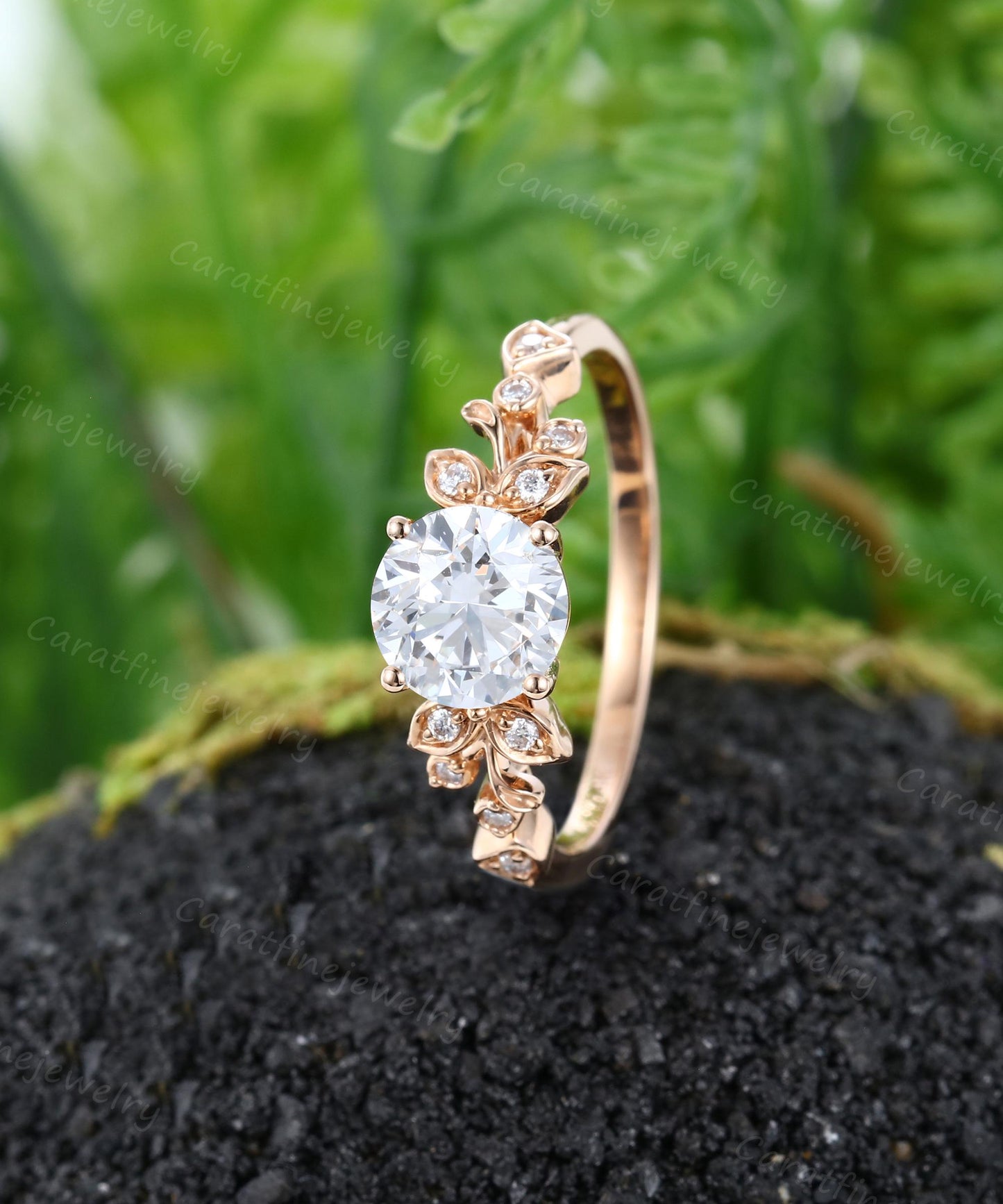 Magnolia — Anillo de Compromiso Diamante de Laboratorio 1 ct Oro 14K