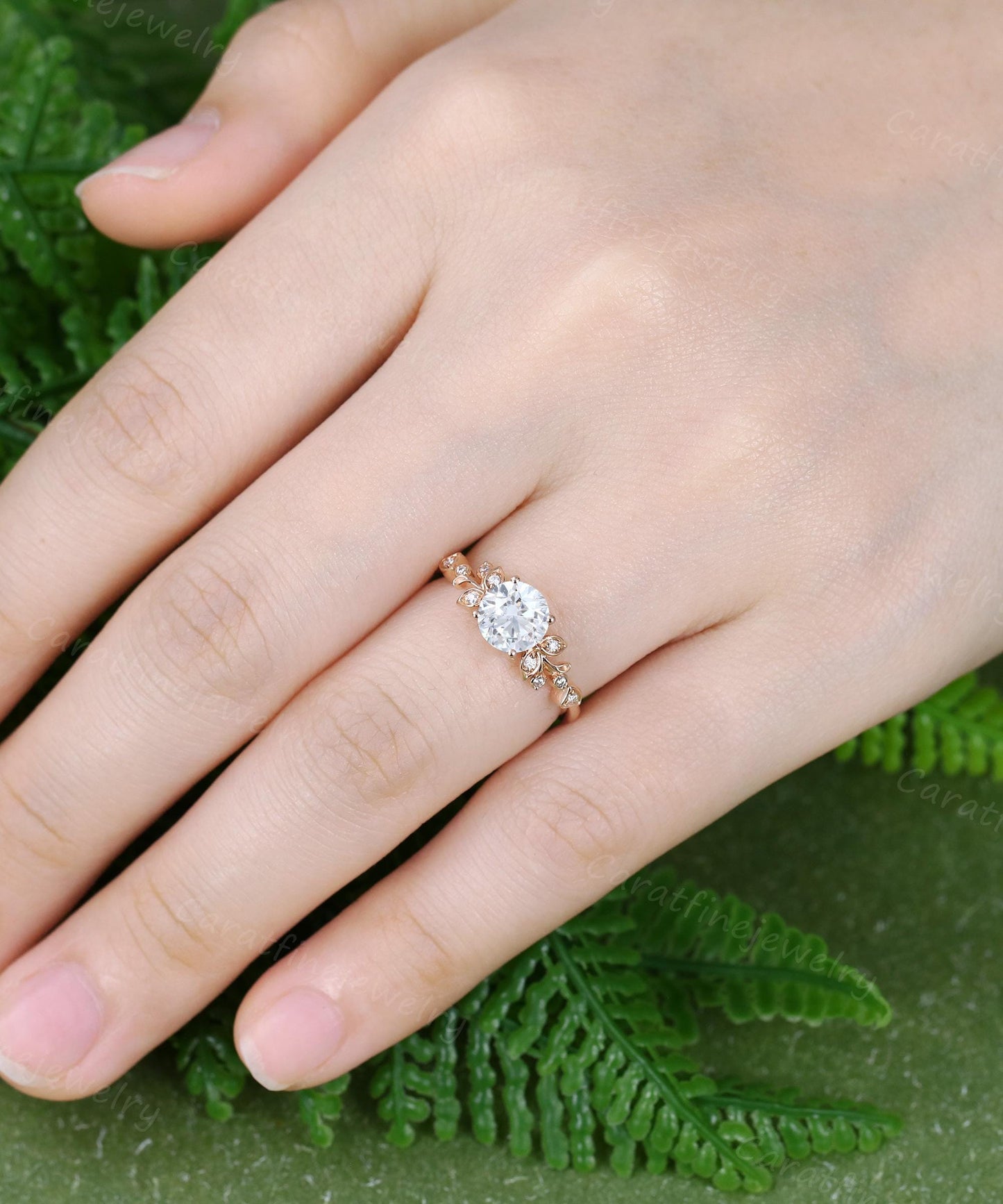 Magnolia — Anillo de Compromiso Diamante de Laboratorio 1 ct Oro 14K