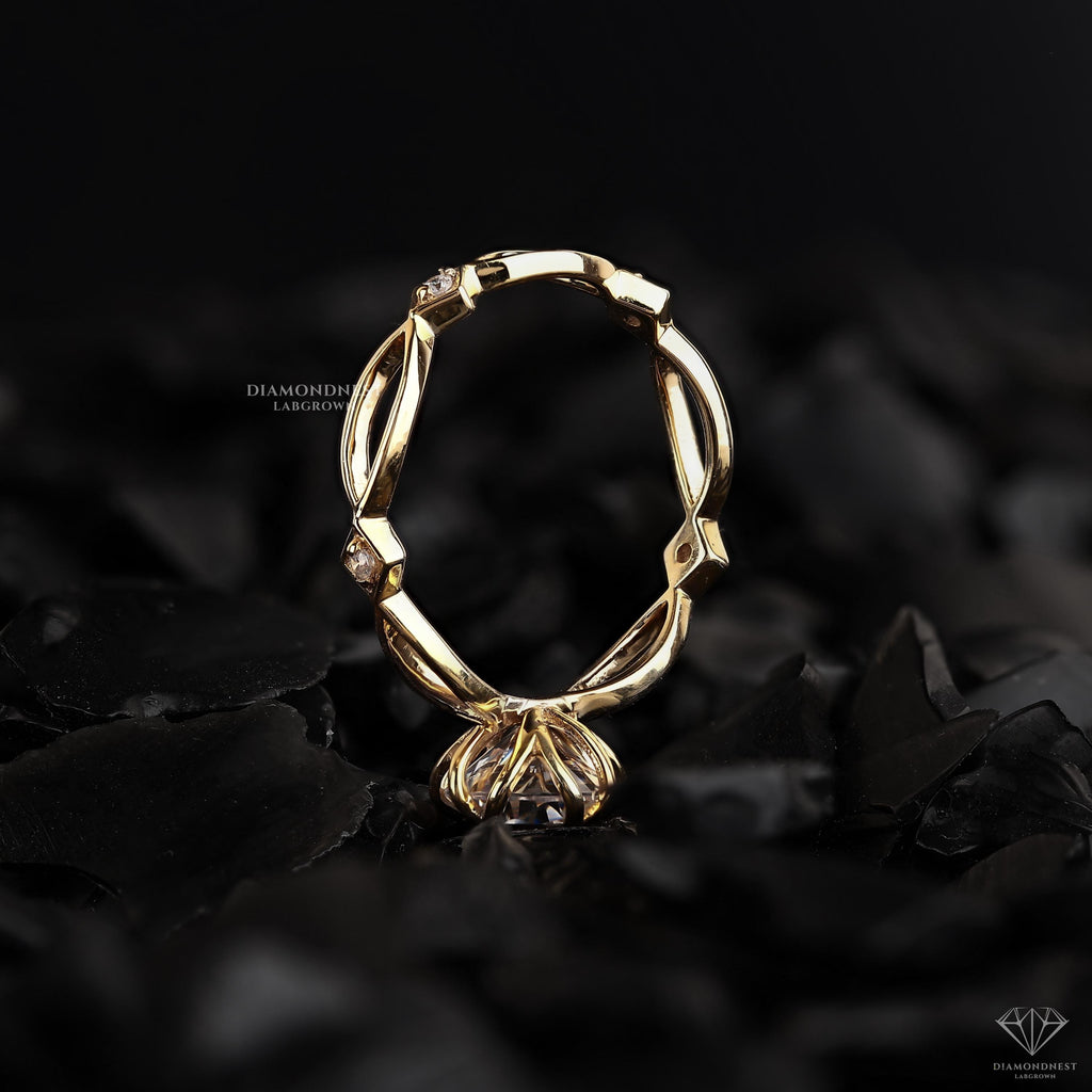 Zora 1.19 Ct Anillo de Compromiso de Diamante Creado en Laboratorio Inspirado en la Naturaleza de Oro de 14K