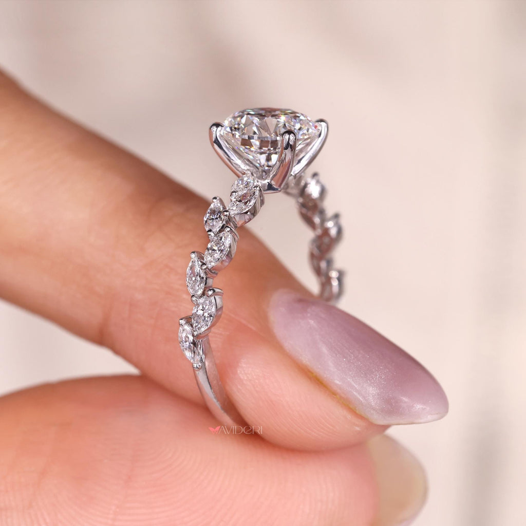 Haku Anillo de Compromiso con Diamante Redondo de 1.50ct Creado en Laboratorio: Diseño de Hoja de Vid