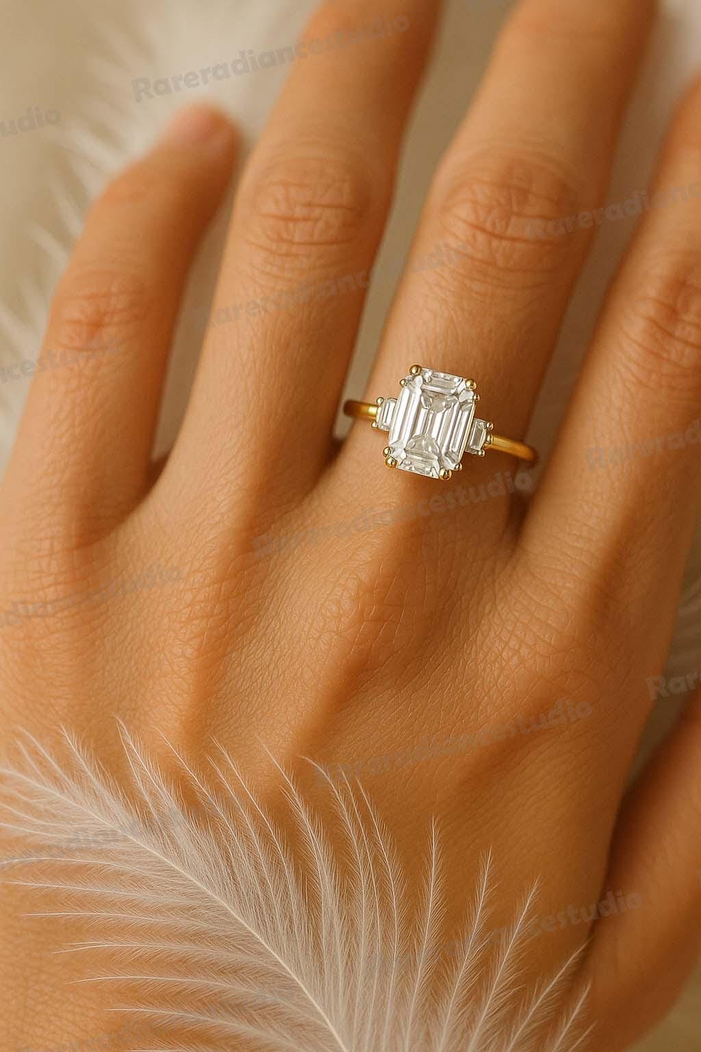 1.50 ct Anillo de Compromiso Corte Esmeralda con Piedras Laterales