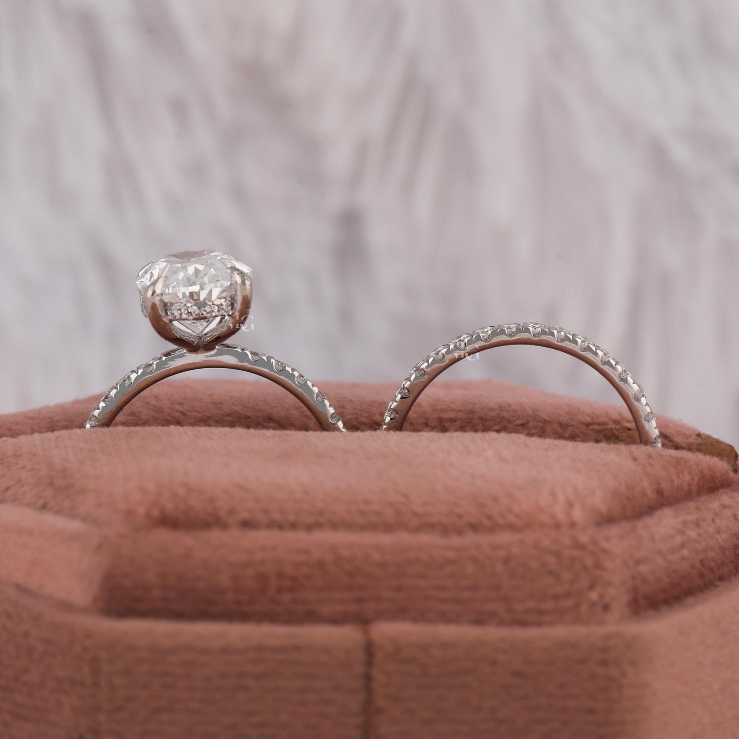2 ct Anillo+ Argolla Set de Compromiso con Diamante Ovalado Lab-Grown