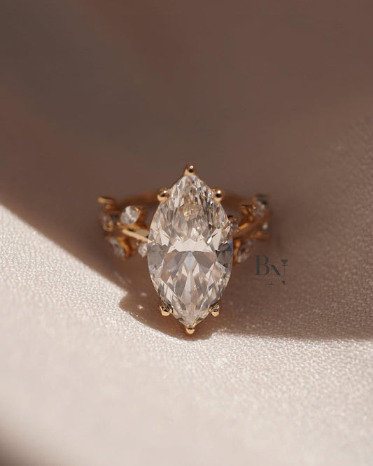 Belladona — Anillo de Compromiso Diamante de Laboratorio Marquise 3 ct Oro 14K