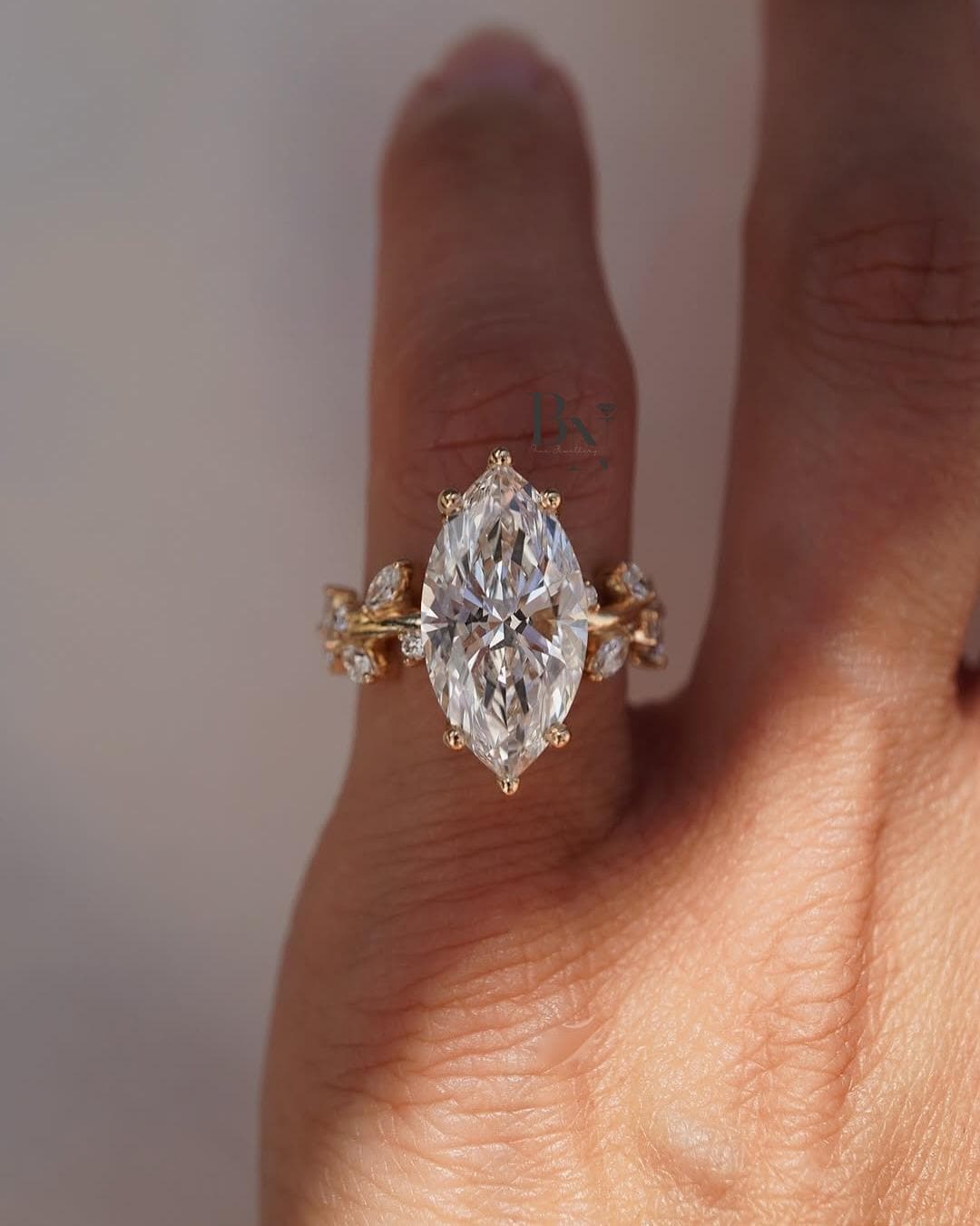 Belladona — Anillo de Compromiso Diamante de Laboratorio Marquise 3 ct Oro 14K