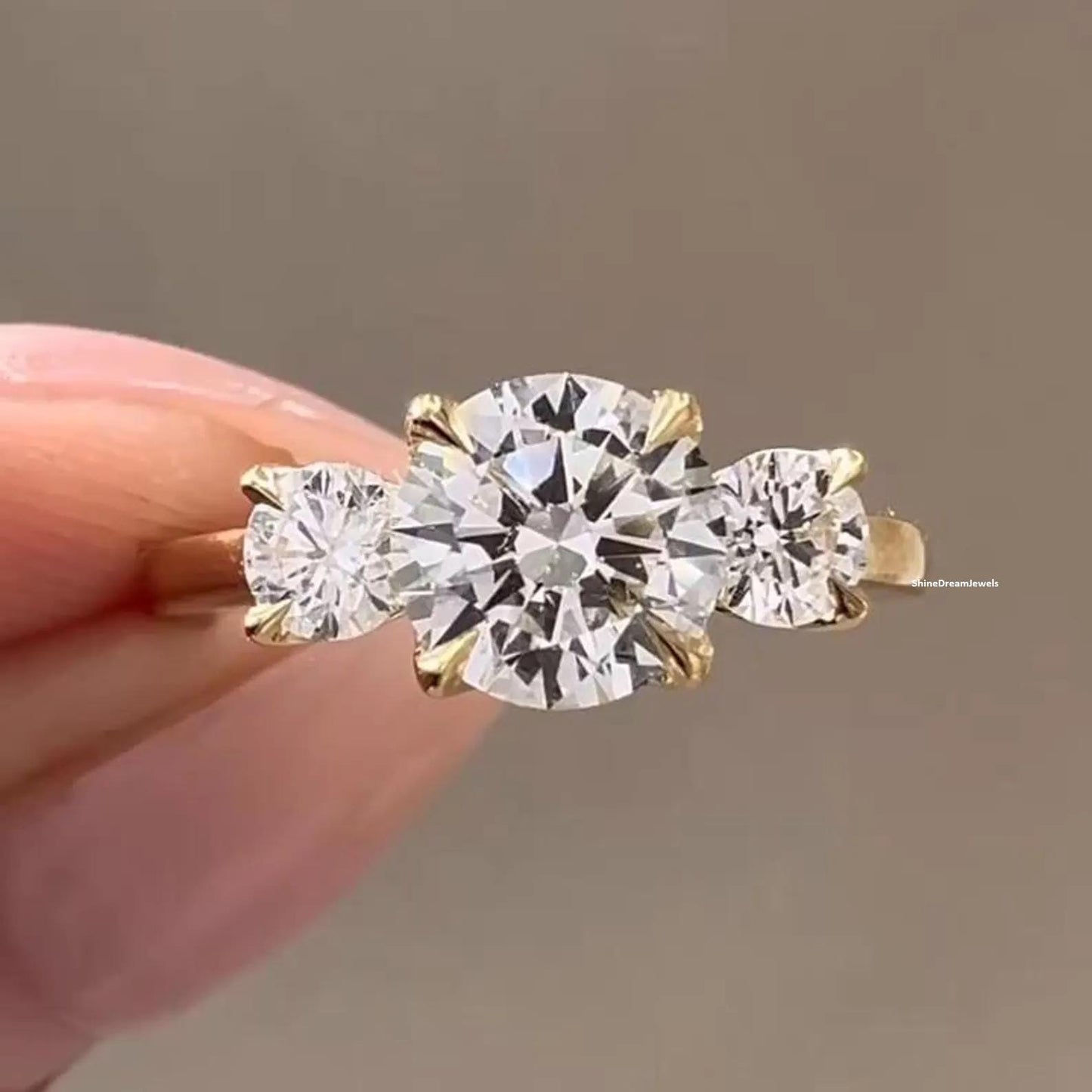 1.50 ct Anillo de Compromiso Catedral Tulipán Tres Piedras Corte Redondo