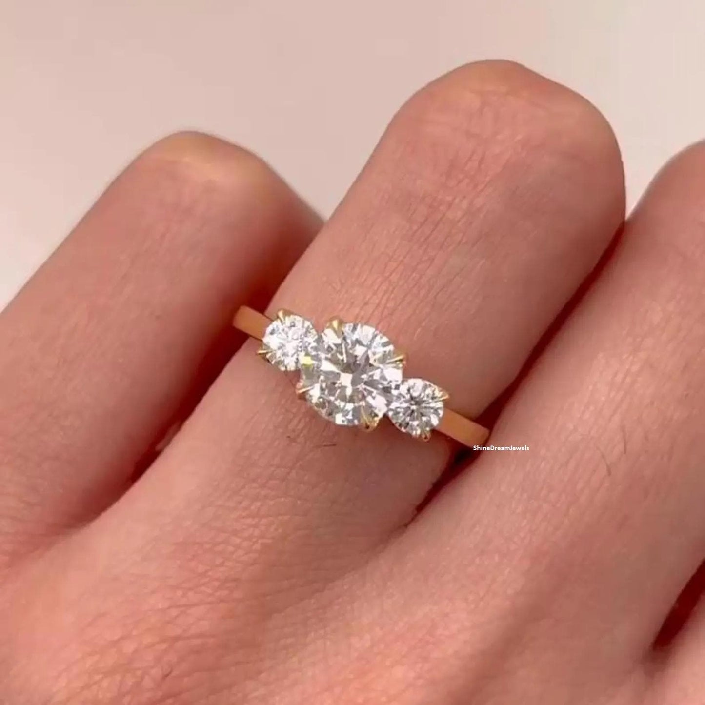 1.50 ct Anillo de Compromiso Catedral Tulipán Tres Piedras Corte Redondo