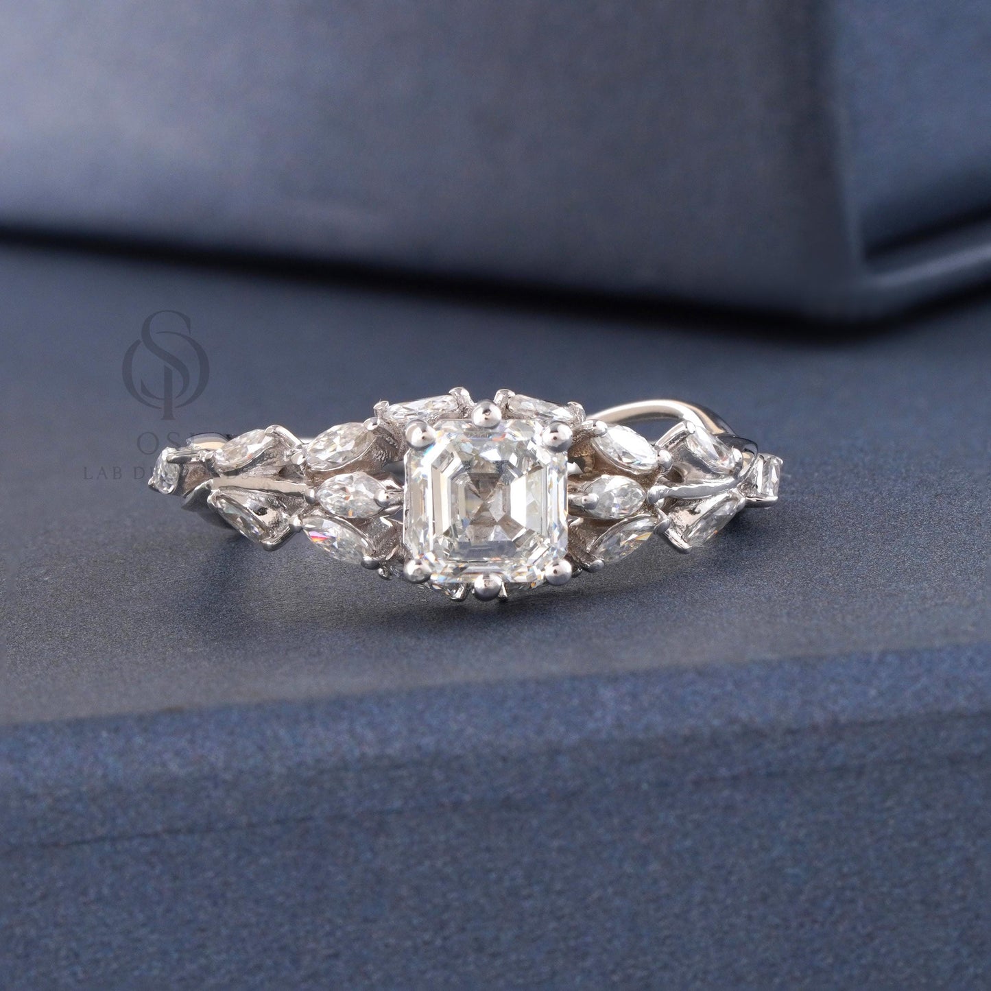 Azucena — Anillo de Compromiso Diamante de Laboratorio Asscher 1 ct Oro 14K