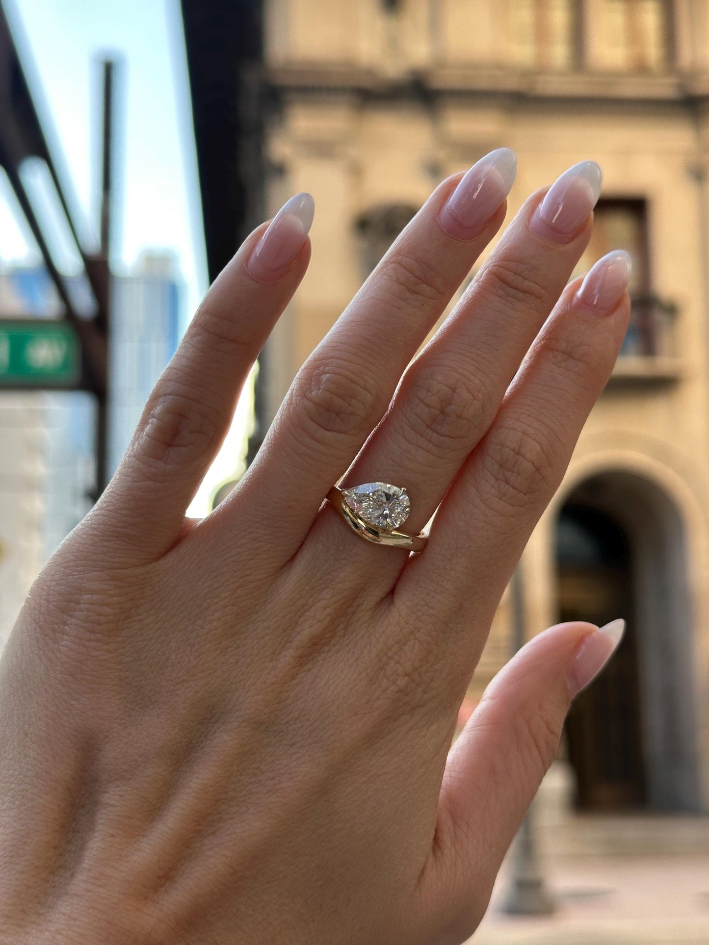 2.11 ct Anillo de Compromiso Solitario Corte Pera con Diamante Lab-Grown