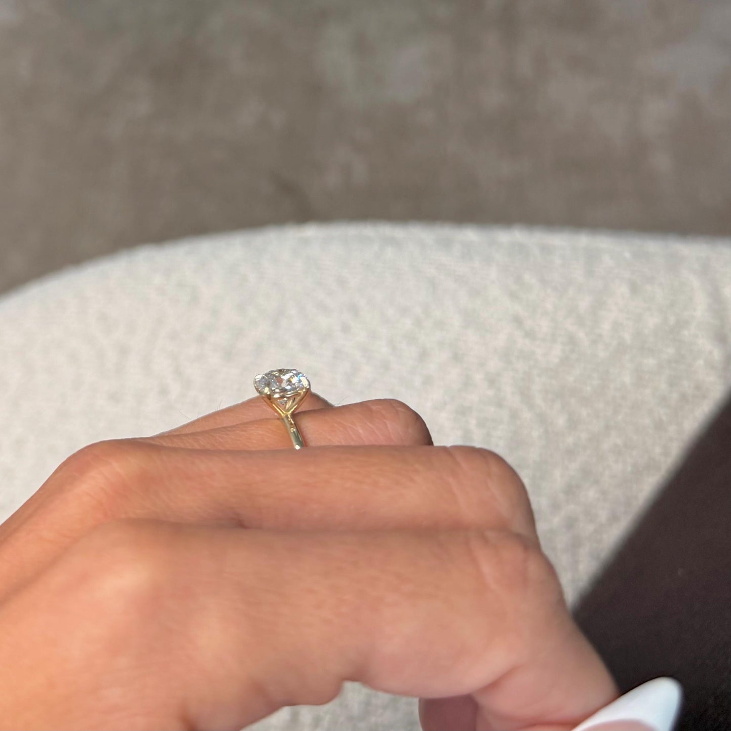 2 ct  Anillo de Compromiso Solitario Corte Brillante Redondo montura clásica 4 garras