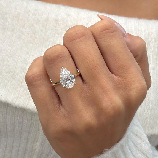 3 ct · Anillo de Compromiso Solitario Corte Pera