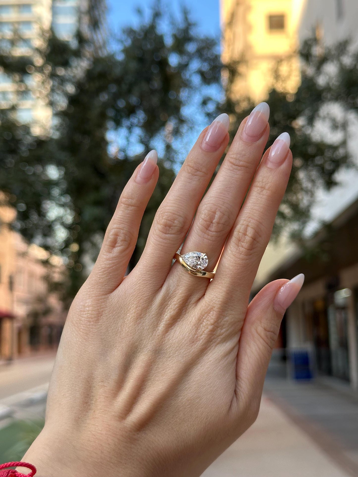 2.11 ct Anillo de Compromiso Solitario Corte Pera con Diamante Lab-Grown