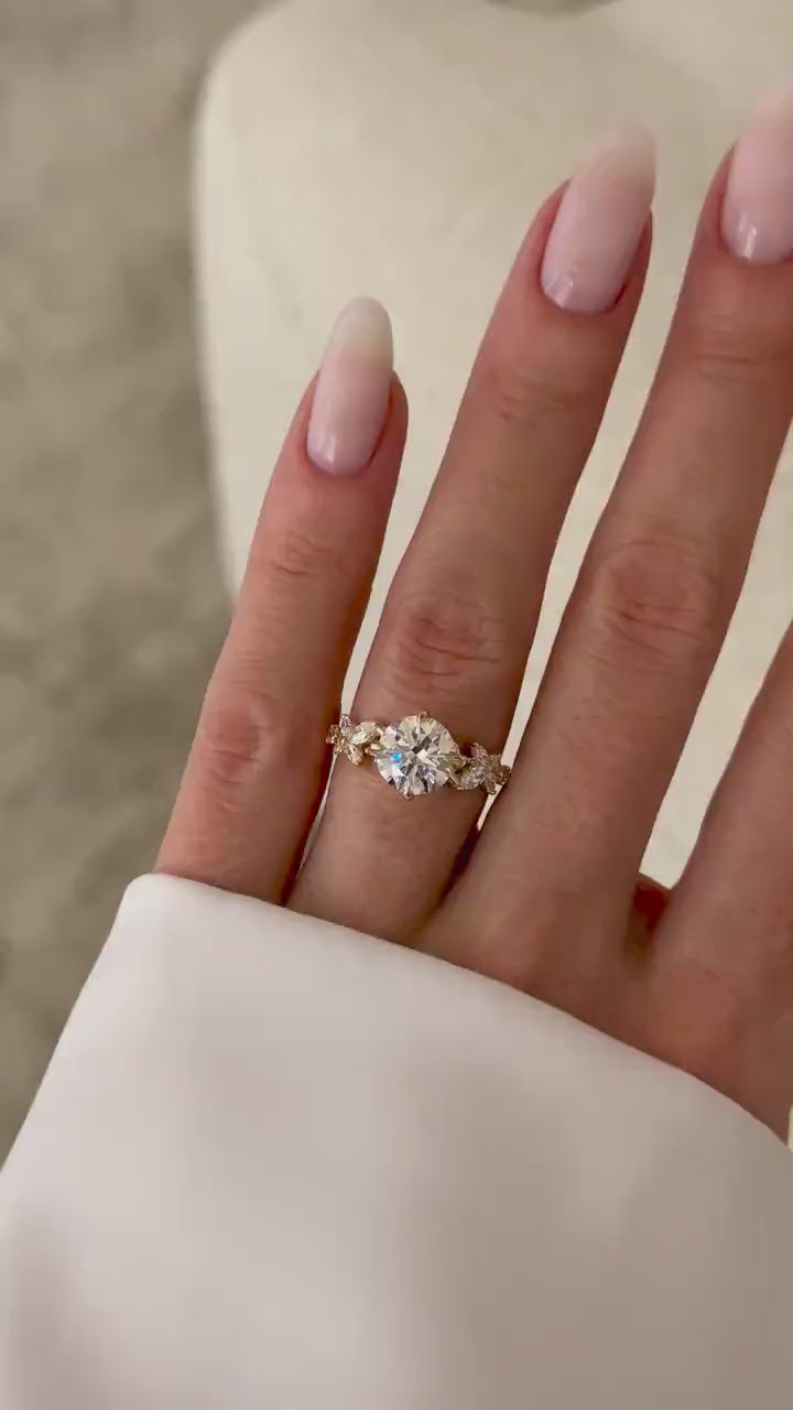 Morrigan Anillo de Compromiso de Diamante de Laboratorio de 2 Quilates